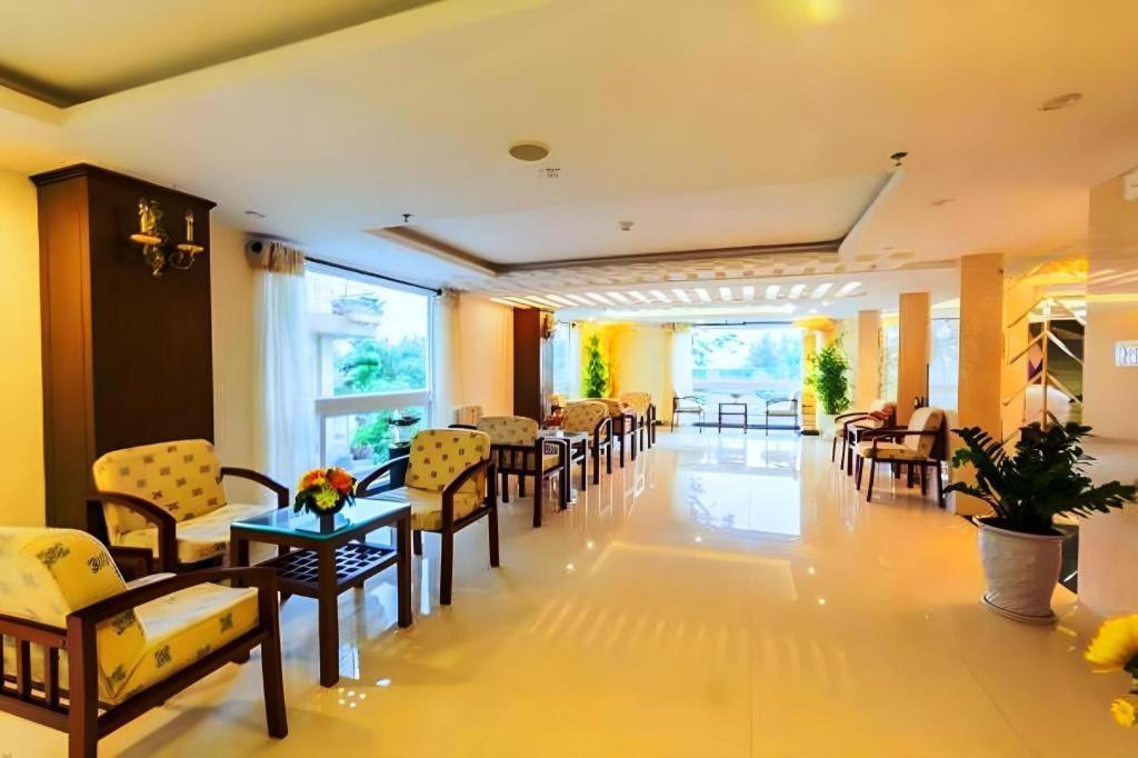 Ocean View Danang Hotel Kültér fotó